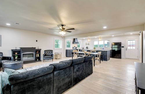 Campton House | 10 Mi to Red River Gorge: Peaceful Rural Getaway!