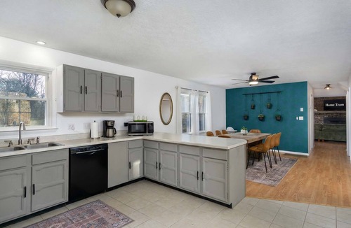 Asheville House | 15 mins to DT Asheville Pool Hot Tub Game Room