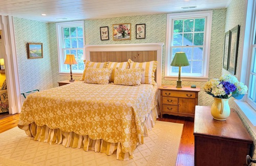 Banner Elk House | 1885 Farmhouse Luxuriously Renovated: Animals & Antiques