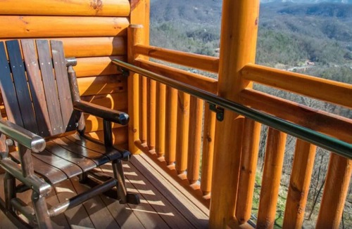 Gatlinburg Apartment | 2 Bedroom & 2 Bath Unit in Westgate Smoky Mountain Resort & Water Park (UNIT 1)