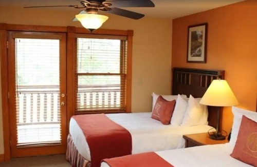Gatlinburg Apartment | 2 Bedroom & 2 Bath Unit in Westgate Smoky Mountain Resort & Water Park (UNIT 1)