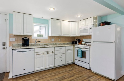 Salisbury Beach Apartment | 2 Bedroom Pet-Friendly Apt Steps to the Beach