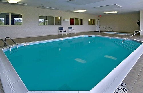 Mount Sterling Hotel | 2-Star Hotel ∙ Ramada Limited Mount Sterling