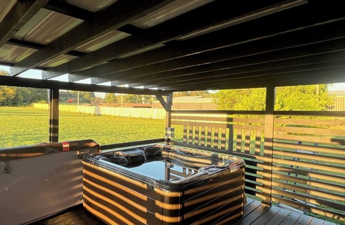 Mize Cabin | 20-Acre Escape, Trail to Licking River, Near Cave Run Lake & Red River Gorge