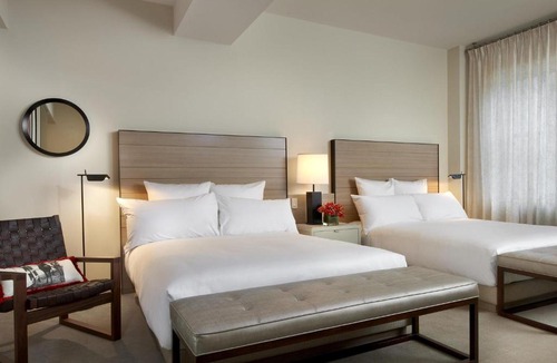 Central Business District Hotel | 21c Museum Hotel Cincinnati