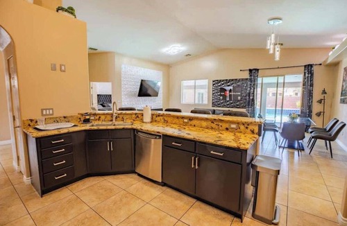 North Las Vegas House | 2700 Sq Ft House W/25Foot Heatable - NEW! Pool/Spa