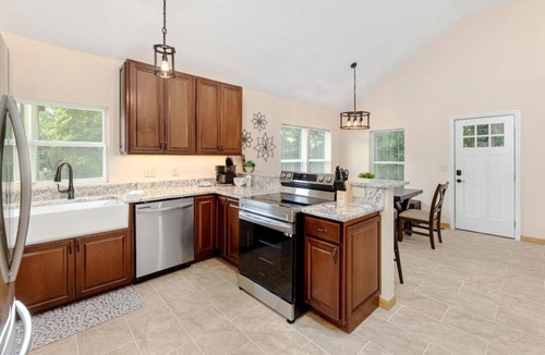 Johnson City House | 2BR, 1BA Remodeled House in Gray Community