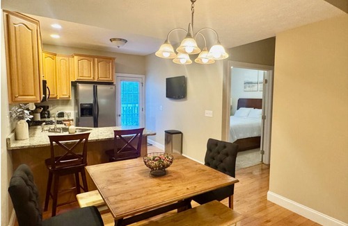 Osage House | 3-bedroom house in peaceful Morgantown with cool AC