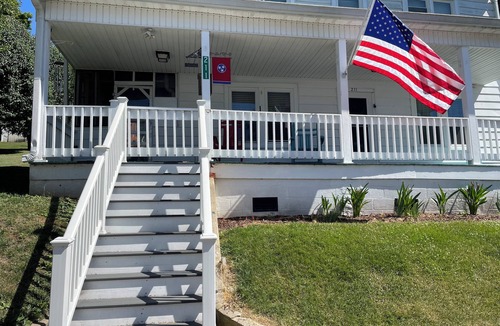 Jonesborough House | 3-bedroom house in soothing Jonesborough with cool AC breeze