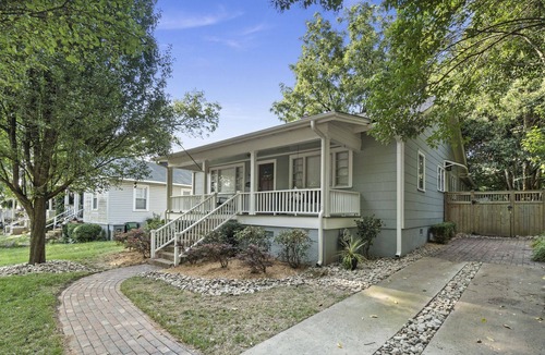 Plaza Midwood House | 3BR/2BA Bungalow in the Heart of Plaza Midwood