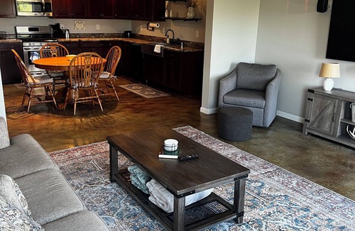 Milford House | 3BR Near Ark Encounter-Family Friendly-No Steps