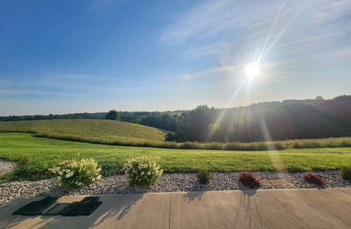 Milford House | 3BR Near Ark Encounter-Family Friendly-No Steps