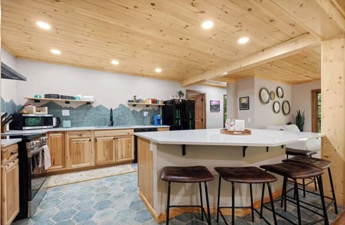 Altamont Cabin | 4 Acres + 4BR Secluded Cabin w Hot Tub & Fire Pit. Next to Blue Ridge Parkway!