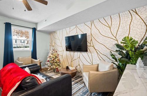 Williamstown Apartment | 4 apartments 10 bedrooms - 2 and a half Miles from Ark