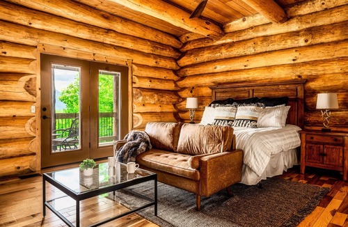 Pittman Center Cabin | 4Suites| JulyDeal | View | HotTub | FirePit | GmRm