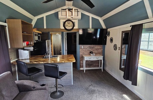 Carbon Hill Cabin | #5 getaway cabin