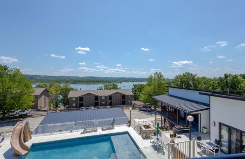 Indian Point Villa | 5-Villa Reunion Compound | Sleeps 29 | Boat Dock