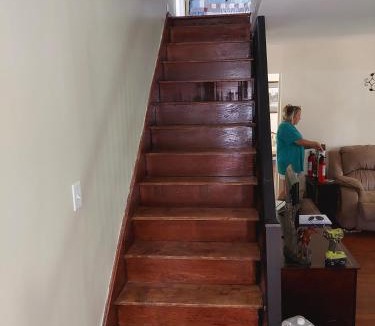 Williamstown House | 5BR Home Pool, hot tub, pet friendly by ARK Experience