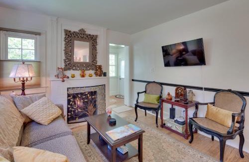 Royal Pines House | 7 Mi to The Biltmore: 'Le Canard' Cottage w/Porch