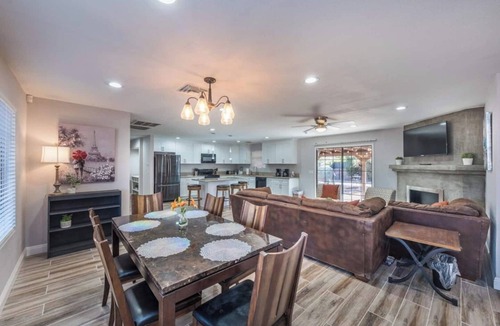 Enterprise House | 777Rentals - 7BR/4BA - Southwest Estate