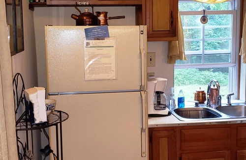 Fort Loudon Cottage | A Cottage in Woods Near Skiing, Lake, and Historical Sites