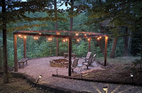 Wellington Cabin | A-Frame Escape - Hot Tub · Outdoor Cinema · Cave Run Lake + Red River Gorge