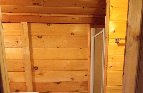 Roan Mountain Cabin | Adventure or Hunting Cabin Bordering National Forest