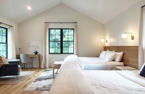 Hendersonville House | Allora