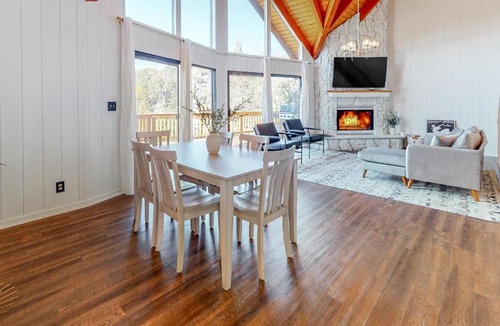 Lake Arrowhead House | Alpine Abode