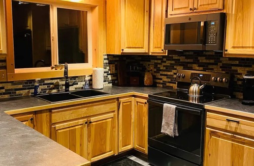 Fritz Creek Cabin | Alpine Meadows Cabin