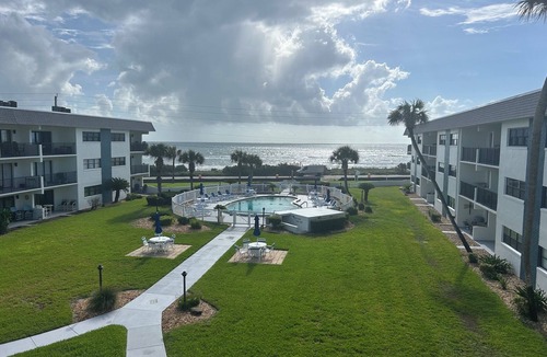 Breakers Condo | Amazing 2BR/2Bath Ormond Beach Condo with fabulous views!