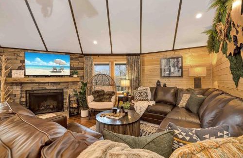 Sugar Mountain House | Amazing Treehouse Chalet at Sugar Mountain Resort