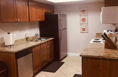 Las Vegas Apartment | Amazing Views, Steps to all attractions & Casinos