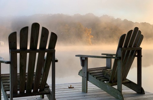 Bella Vista House | Arkansas Lakeside Stay-cation! Relax,Bike,Golf,Kayak,Swim or Chat by the Fire!