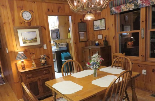 Blowing Rock Cottage | Awesome Blowing Rock and Grand Mountain View enjoying pvt. delightful cottage!