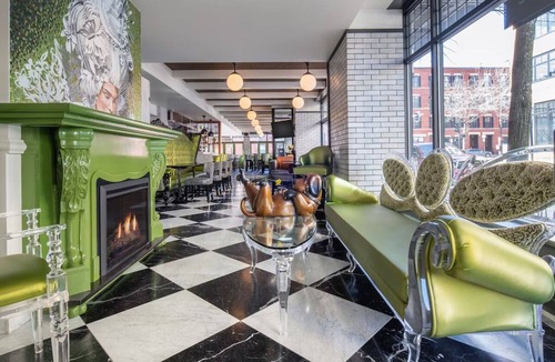 Columbus Hotel | Back Bay King, Staypineapple, Great Location, Restaurant & Bar, Pets