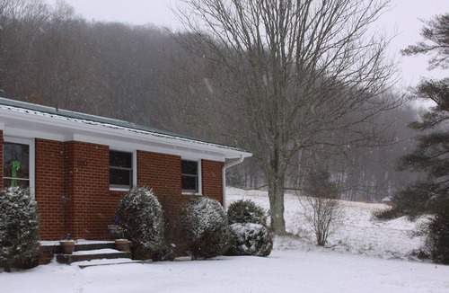 Banner Elk House | Banner Elk,NC Newly Remodeled Brick Ranch House minutes from downtown Banner Elk
