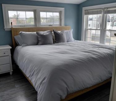 Green Harbor-Cedar Crest House | Barefoot 50!