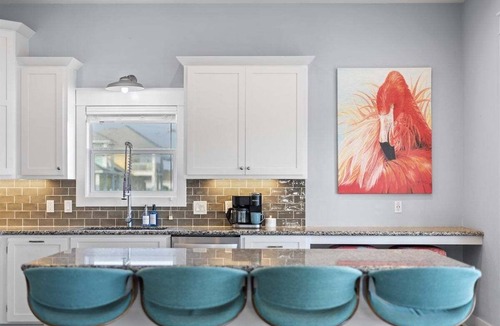Port Bolivar House | Beachfront + Heated Pool: Fire Pit-Pets
