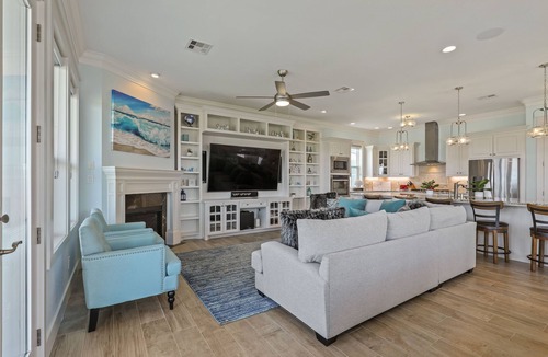 Galveston House | Beachside Luxury Elevator 2 King Suites Kid Friendly Private Beach