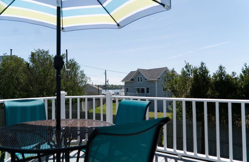 Newport House | "BeachWalk" Unit 2 Just 300 Feet To The Beach!