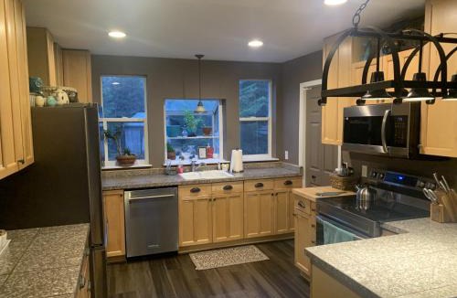 Bear Creek House | Bear Bottoms at Salmon Creek