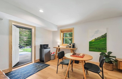 Tryon House | Bear Creek Cabin- 8 mi to TIEC, Sleeps 7