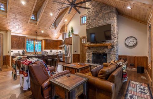 Banner Elk House | Bear Creek Cabin at Eagles Nest