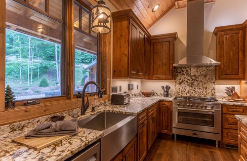 Banner Elk House | Bear Creek Cabin at Eagles Nest - Hot tub, pool table, fire pit!