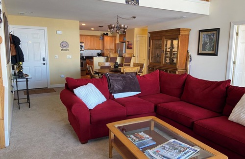 Sugar Mountain House | BEAR PAUSE amazing mountain views atop Sugar Mountain mins from Banner Elk
