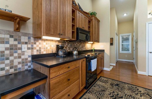 Brevard House | Bearly Ruffin It in Connestee Falls