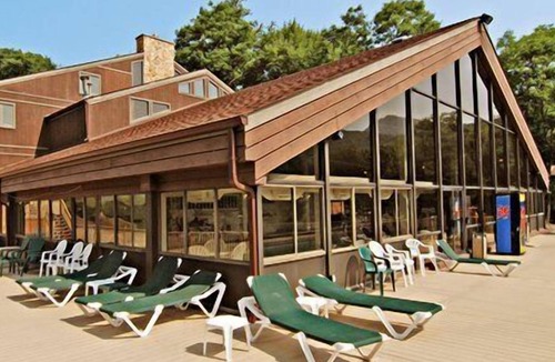 Tynecastle Apartment | Beautiful 1 bedroom unit at resort, sleeps 4