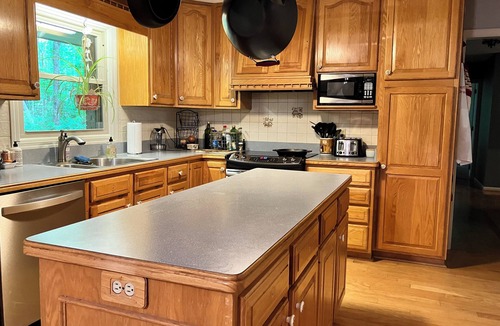 Chanteloup Estates House | Beautiful 2-story home minutes from Downtown Hendersonville