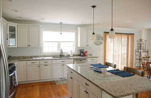 Bonnet Shores House | Beautiful 3 Bedroom 3 Bath Beach House in Bonnet Shores!
